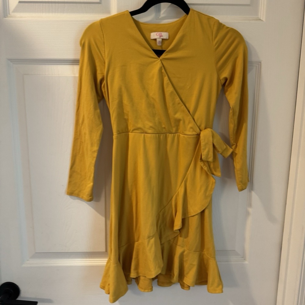 Gianni Bini‎ GB Girls Mustard Yellow Ruffle Wrap Dress Size Girls Medium